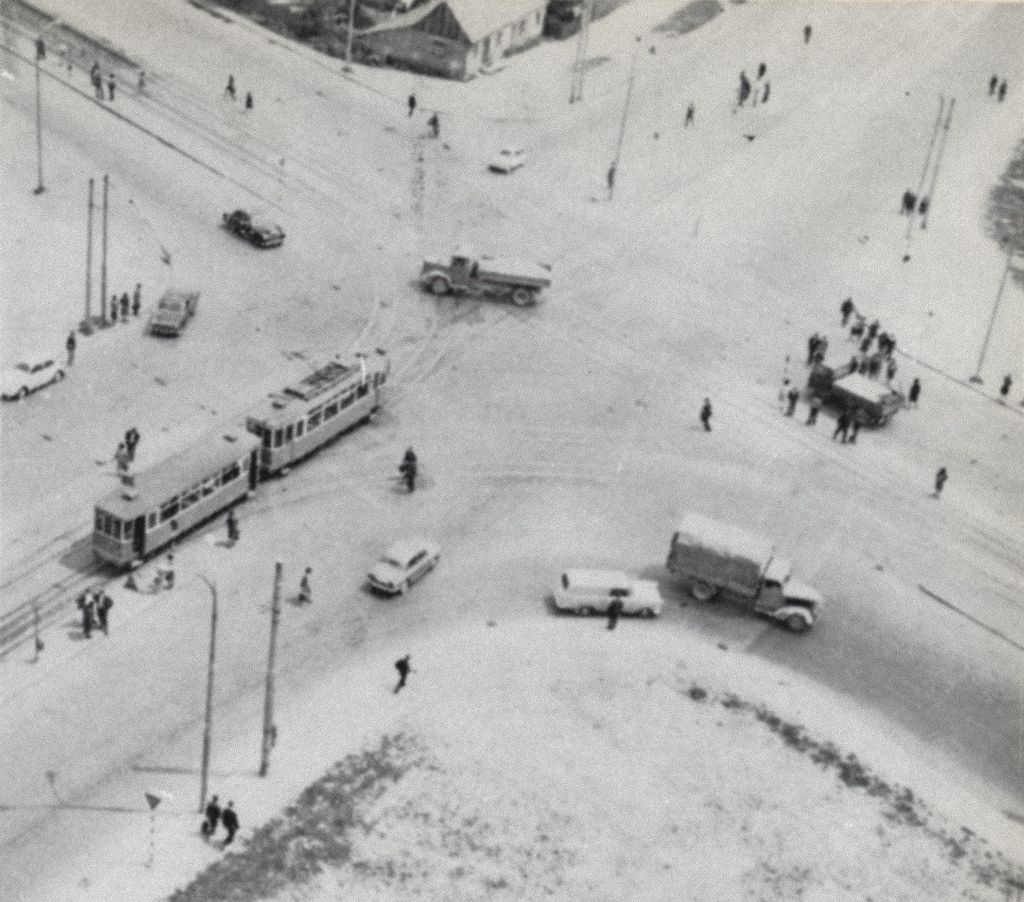 Križanje Držićeve i ulice Proleterskih brigada (današnja Dažićeva avenija i ulica grada Vukovara) 1950-ih godina